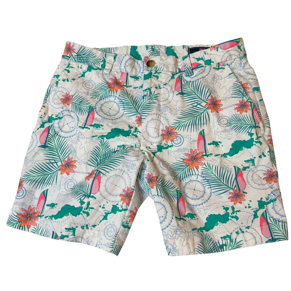 Vineyard Vines Tropical Map Print Shorts Size 30